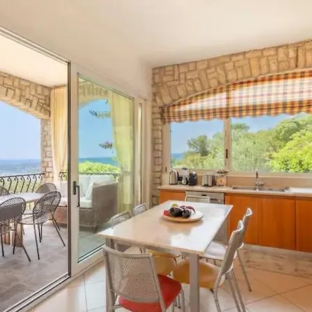 Ludovica * Gardone Riviera