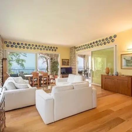Apartment Ludovica